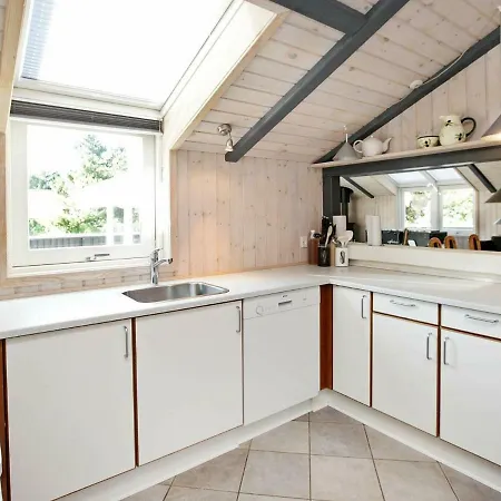 8 Person Holiday In Bl Vand