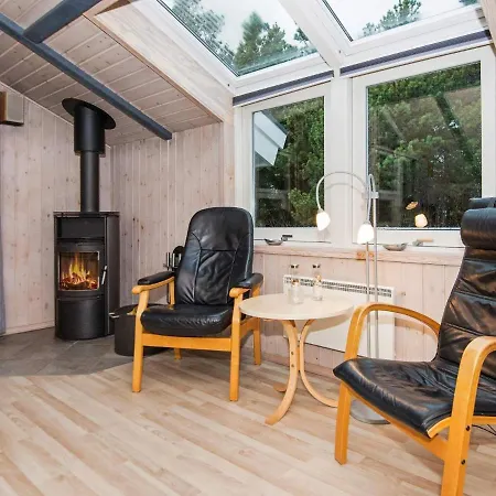 8 Person Holiday In Bl Vand Semesterbostad Blåvand